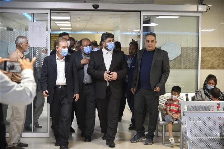 بازدید موسوی از شعبه ۲ تأمین‌اجتماعی و بیمارستان امیرالمومنین(ع) اهواز