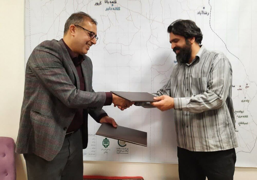 انعقاد تفاهم‌نامه بین اداره‌کل آموزش فنی و حرفه‌ای استان سمنان و بنیاد علوی شاهرود