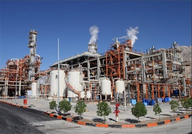 شروع ثبت‌نام برای اشتغال۱۵۰۰ نفر از متقاضیان کار کرمانشاه در پروژه‌های پارس جنوبی 