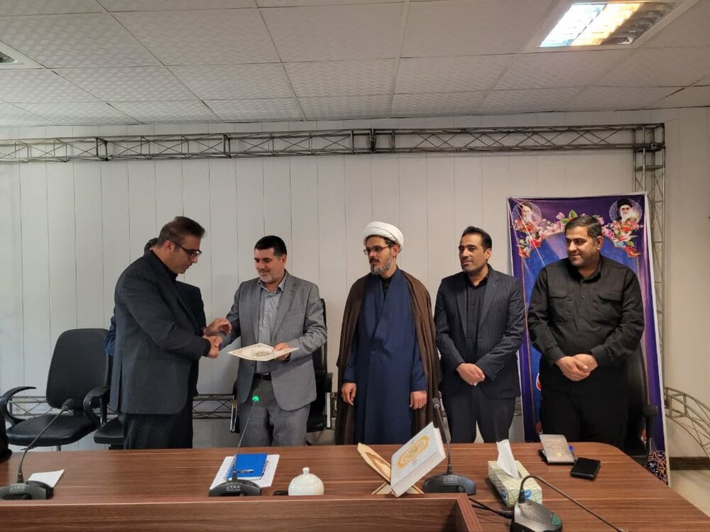 انتخاب رییس شعبه ۶ تامین اجتماعی اهواز به عنوان مدیر نمونه 