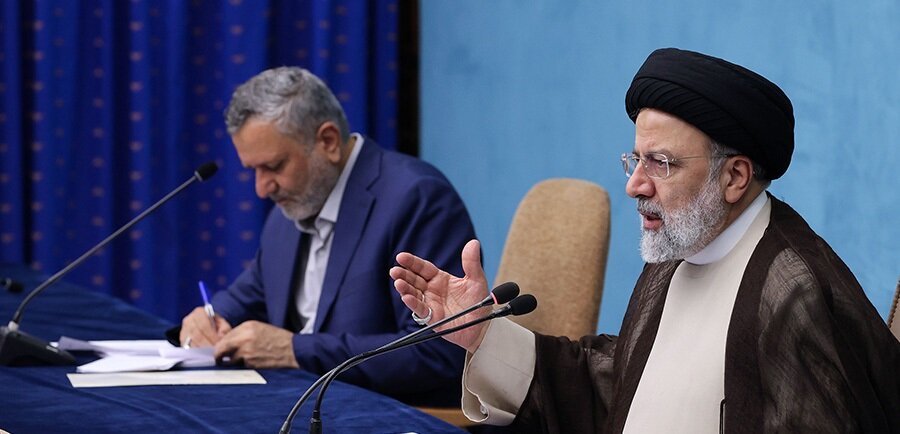 ایجاد اشتغال پایدار اولویت اصلی دولتمردان است