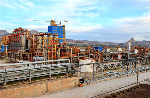 اجرای ۱۲۰ طرح پتروشیمی در کشور 