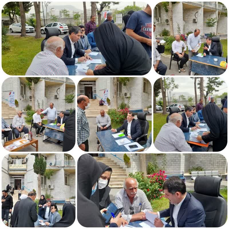 برپایی میز خدمت در محوطه ورودی شعبه یک تامین‌اجتماعی ایلام