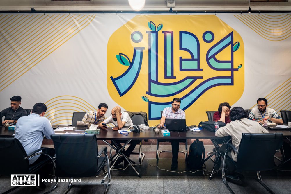 ترسیم فرداهای امیدبخش با فرزندانی که امروز زاده می‌شوند 