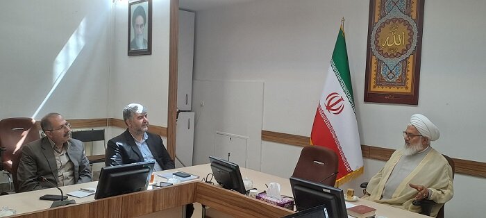 تقدیر نماینده ولی فقیه استان زنجان از خدمات سازمان تامین‌اجتماعی 