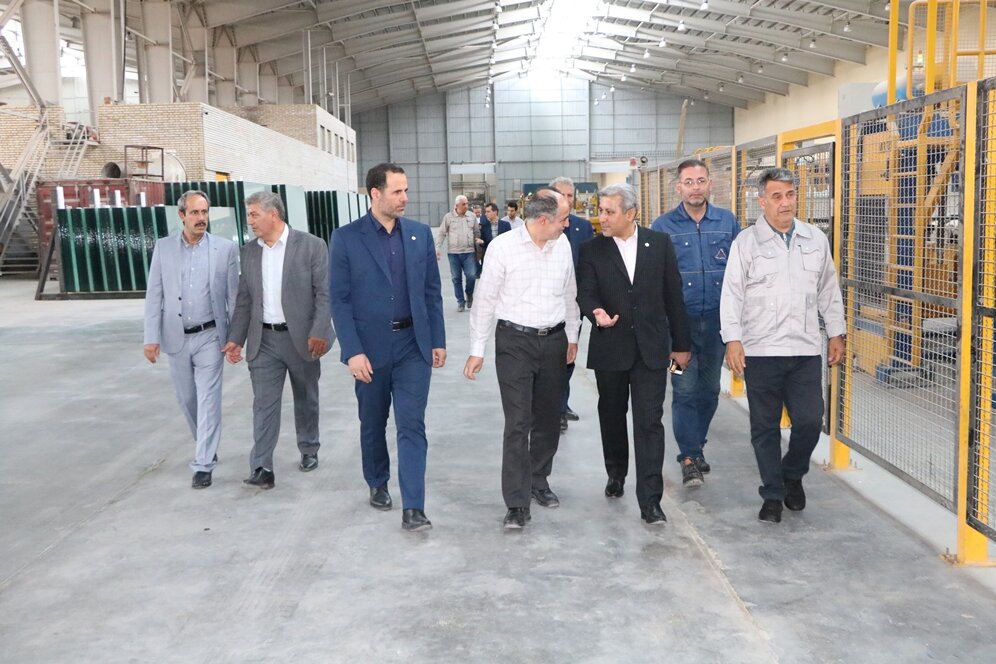 بازدید مدیرکل تامین‌اجتماعی استان آذربایجان‌شرقی از شرکت سهند جام تبریز