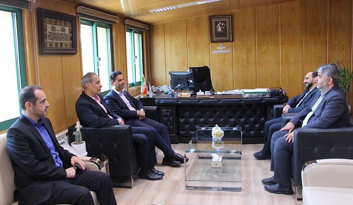 دیدار مدیرکل تامین اجتماعی استان زنجان با مدیریت شعب بانک رفاه استان 