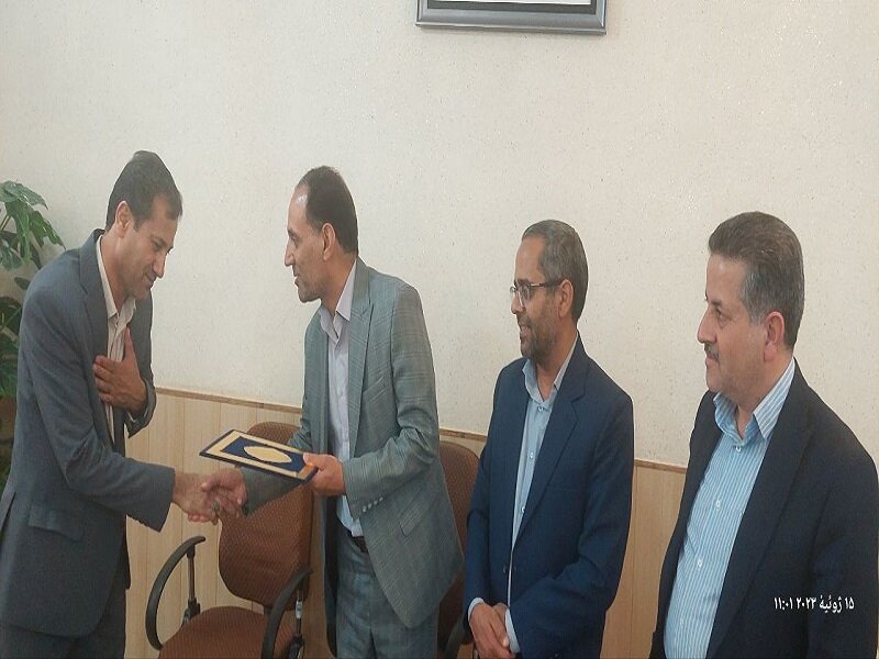 تودیع و معارفه سرپرستان قدیم و جدید تامین اجتماعی شعبه نوق