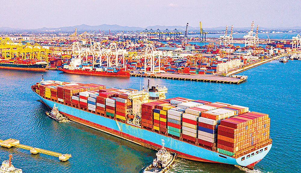 ورود دشوار به بازارهای صادراتی مانع رغبت صادرکنندگان است 