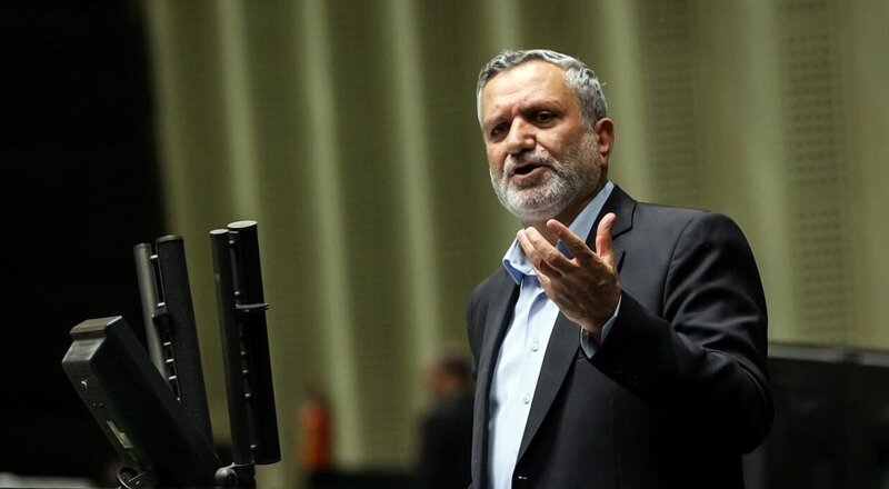 توضیح وزیر کار درباره مشکل کمبود آنتی‌بیوتیک و سرم