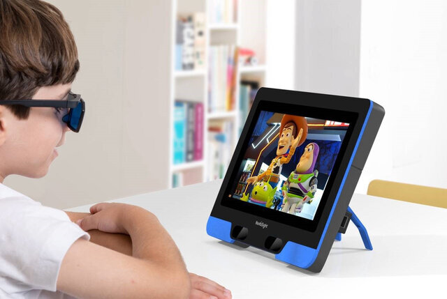 تولید عینک سه بعدی برای درمان تنبلی چشم کودکان