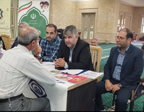 برگزاری میز خدمت اداره کل تامین‌اجتماعی استان زنجان با حضور مدیر کل استان