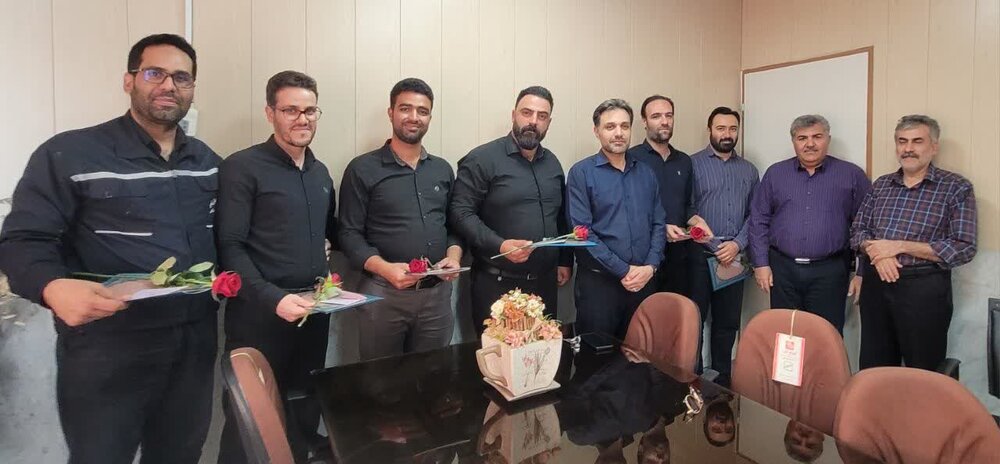 تقدیر مدیر درمان تامین‌اجتماعی کاشان از همکاران تلاشگر بیمارستان شبیه‌خوانی 