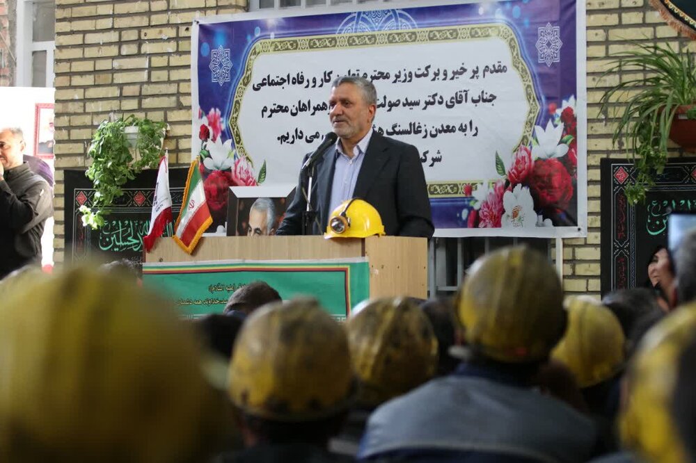 ساخت مسکن کارگران، اولویت طرح‌های مسکن ملی باشد 