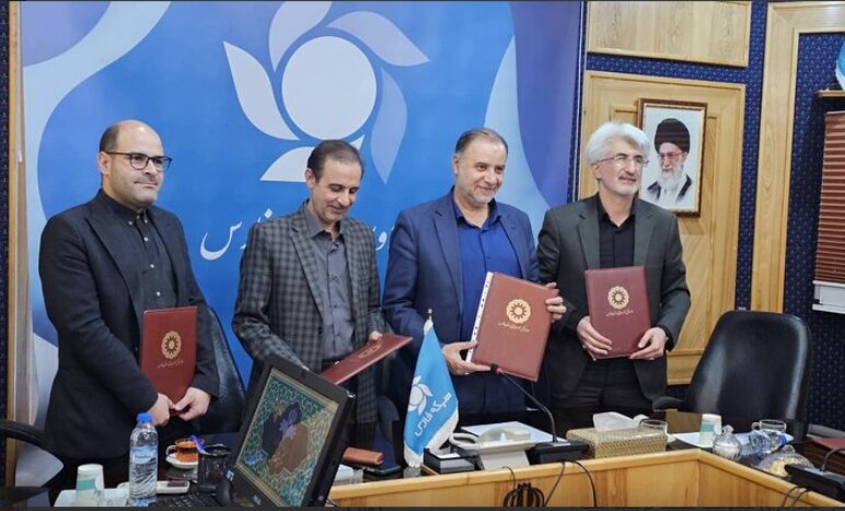 اختصاص مترجم زبان اشاره ناشنوایان در برنامه‌های خبری سیمای فارس 