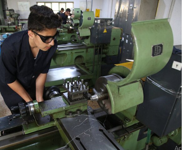 آموزش ۲۵۰۰ هرمزگانی در دوره‌های مهارتی تابستانه