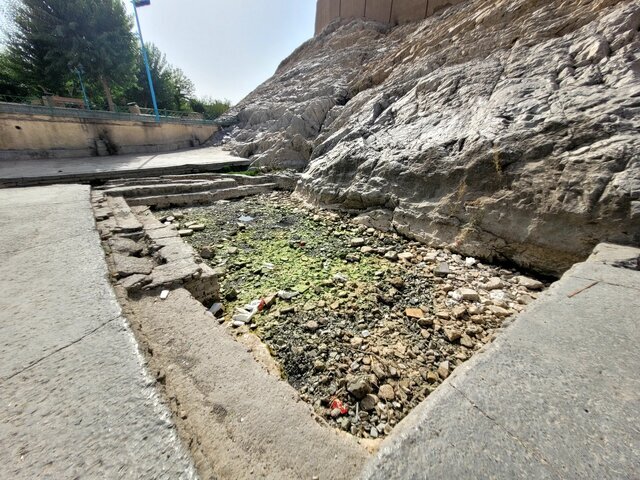 چشمه علی شهرری کامل خشک شد