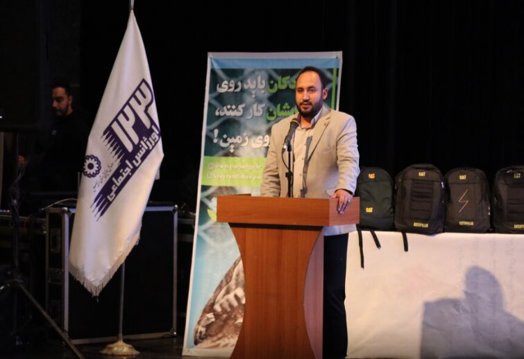 بیش از ۲۷۰ کودک کار در اردبیل راهی مدرسه می‌شوند