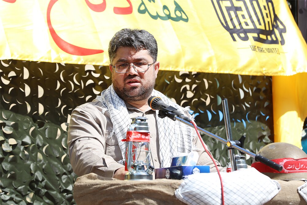 دفاع مقدس بهترین الگوی مدیریت چالش‌ها است