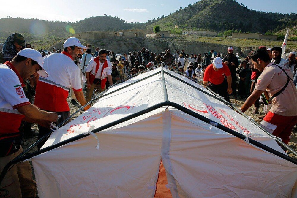 هلال احمر برای امداد رسانی به مردم افغانستان اعلام آمادگی کرد