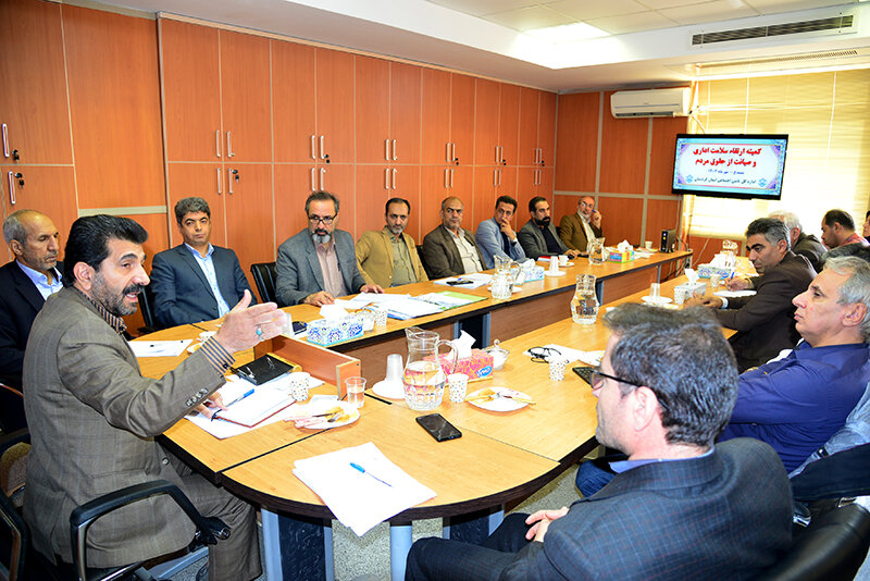 برگزاری جلسه کمیته سلامت اداری و صیانت از حقوق مردم اداره کل تامین‌اجتماعی کردستان