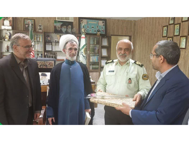 دیدار مدیر درمان تامین‌اجتماعی کرمان با فرمانده نیروی انتظامی استان