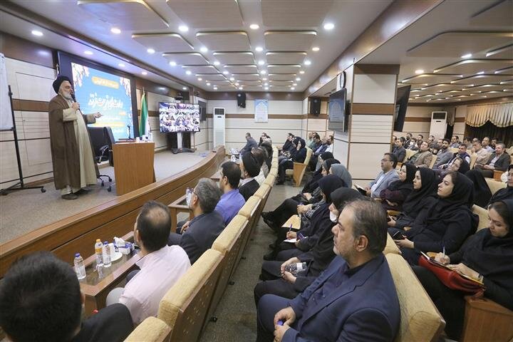 برگزاری دوره آموزشی مهارت‌های تربیت فرزند برای کارکنان تأمین‌اجتماعی