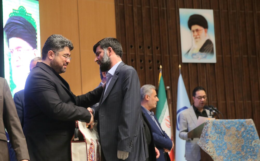 انتخاب دو ایده موفق ارائه شده توسط مدیریت درمان همدان از میان ۷۵ طرح «تجربه‌های موفق»