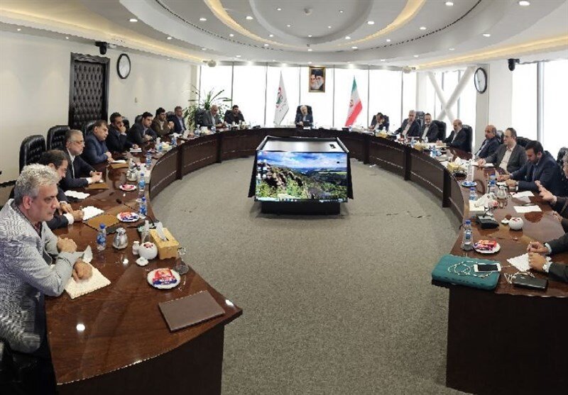 بررسی مشکلات تولید در بازار سرمایه با حضور مدیران شستا