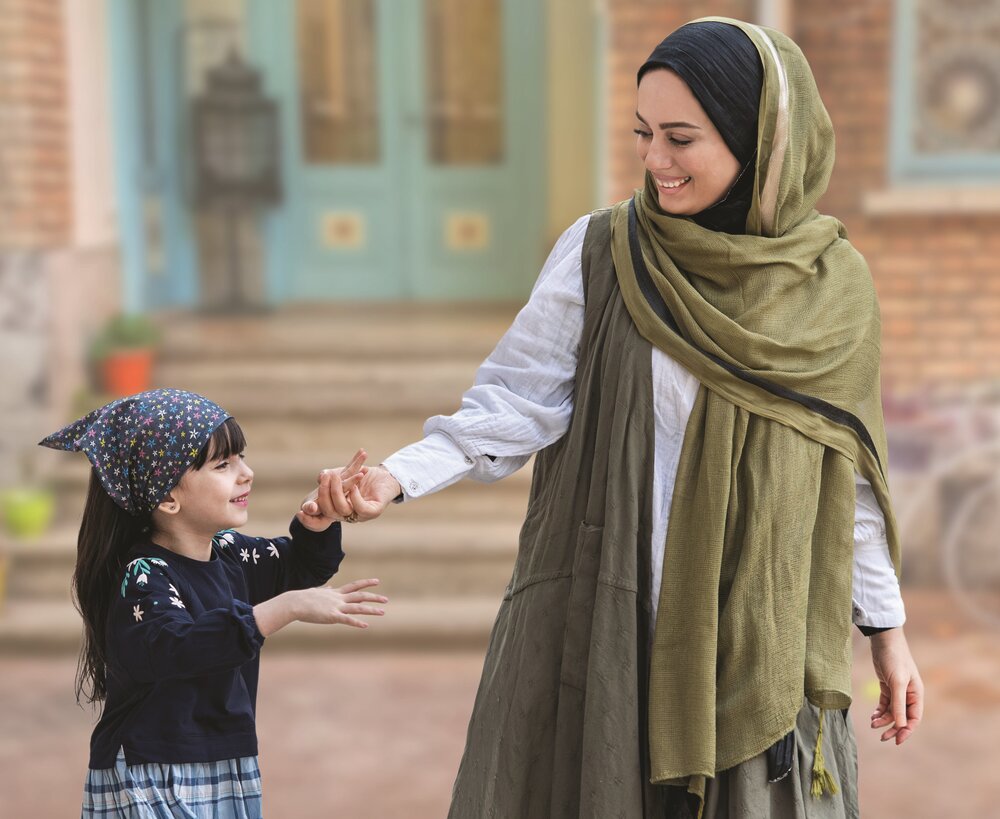 زنان خانه‌دار و دختران در سال ۱۴۰۳ چقدر حق‌بیمه پرداخت می‌کنند؟