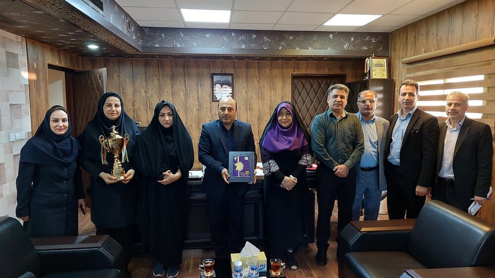 تقدیر مدیرکل تامین‌اجتماعی استان خوزستان از اعضای تیم تنیس روی میز زنان استان