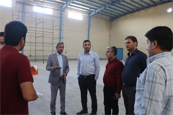 بهره‌برداری سالن مجموعه ورزشی کارگران تنگستان در دهه فجر