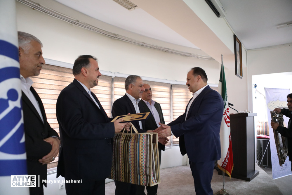 آیین جشنواره کارفرمایان برتر اداره کل تأمین اجتماعی شرق تهران