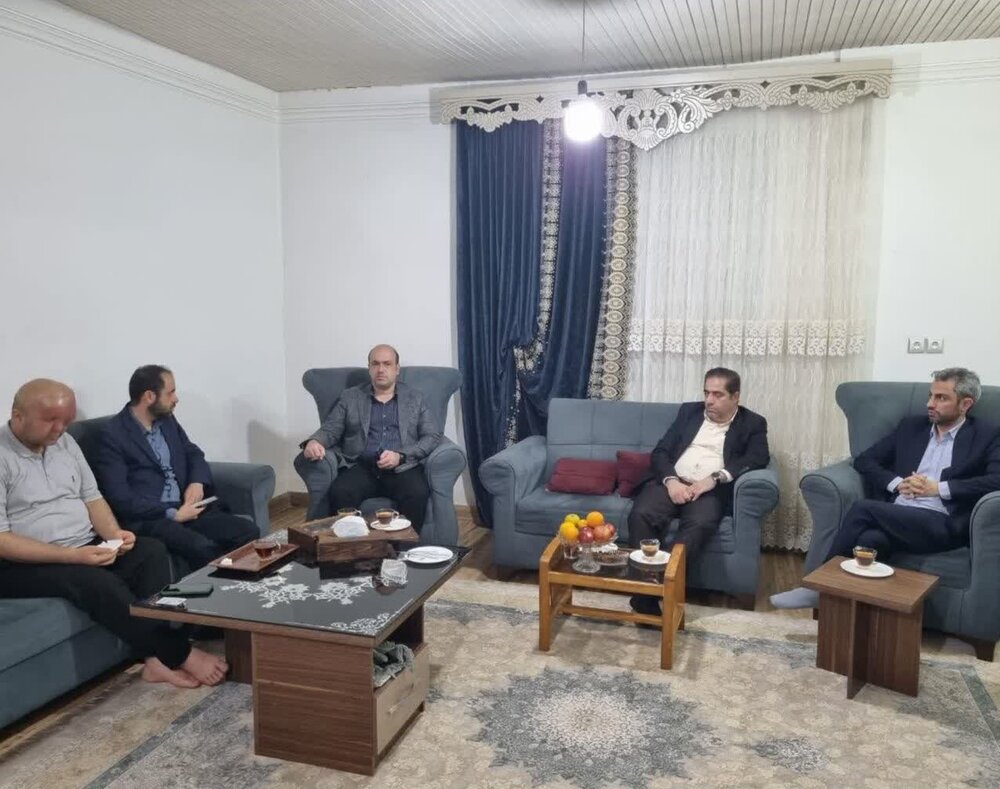 پیگیری وضعیت درمانی خبرنگار بابلی توسط مدیر درمان تامین‌اجتماعی استان مازندران