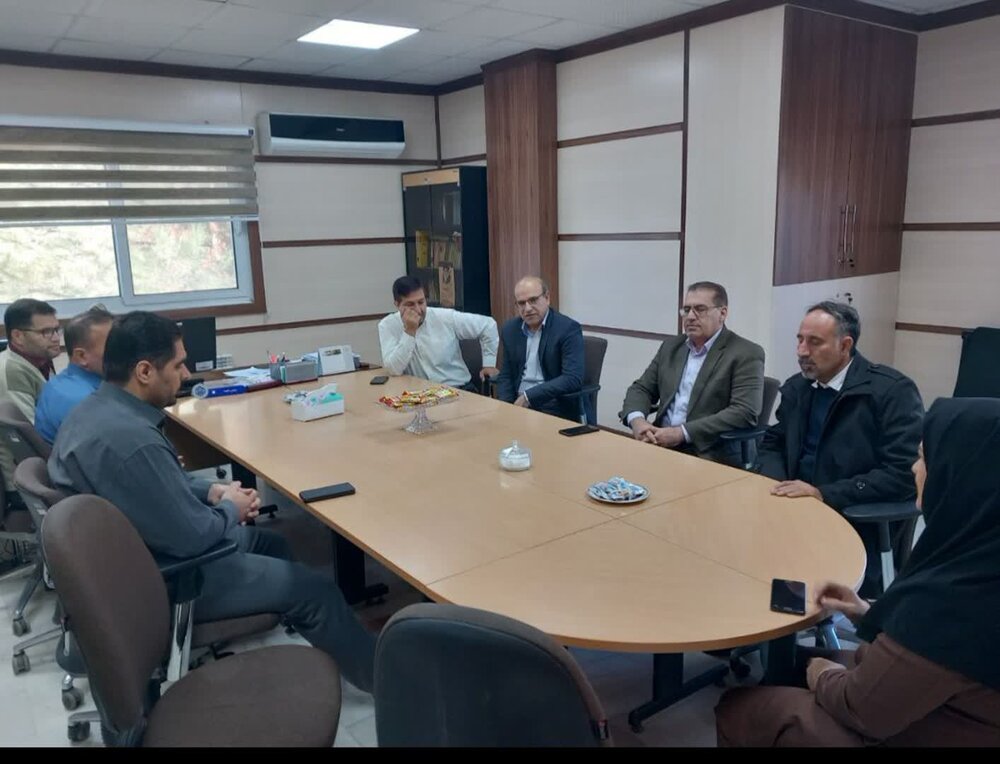 بازدید مدیرکل تامین‌اجتماعی استان کرمانشاه از شعبه کنگاور 