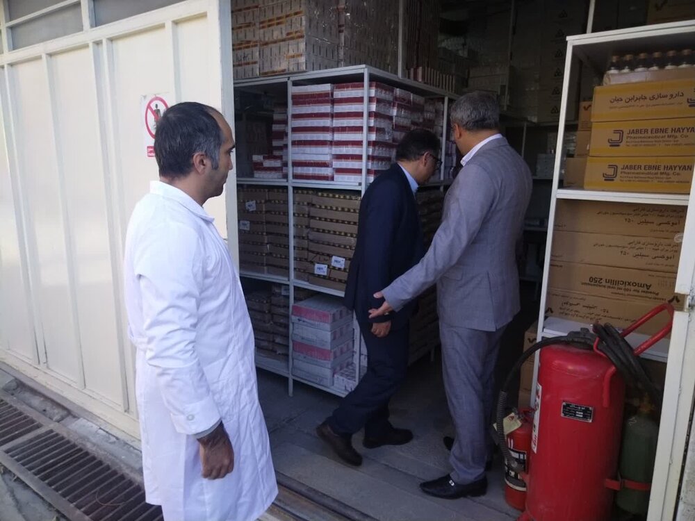 بازدید مدیرکل درمان مستقیم سازمان تامین‌اجتماعی از پلی‌کلینیک شهید میرزاحسینی اردبیل