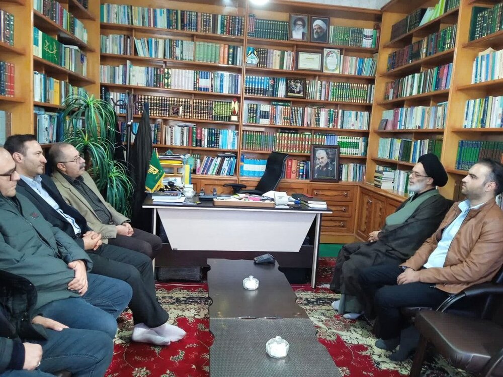 دیدار مدیر درمان تامین‌اجتماعی استان زنجان با نماینده ولی فقیه و امام جمعه شهر خدابنده 