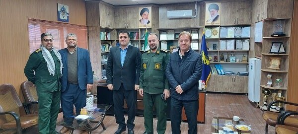 دیدار و هم‌اندیشی مدیر درمان تامین‌اجتماعی کردستان با فرمانده سپاه سنندج و بسیج جامعه پزشکی