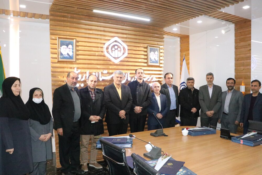 تجلیل از کارکنان حوزه مالی مدیریت درمان تامین‌اجتماعی استان اردبیل