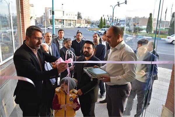 آغاز به کار نمایشگاه کتاب "یار مهربان" در مجموعه فرهنگی ورزشی کارگران استان یزد