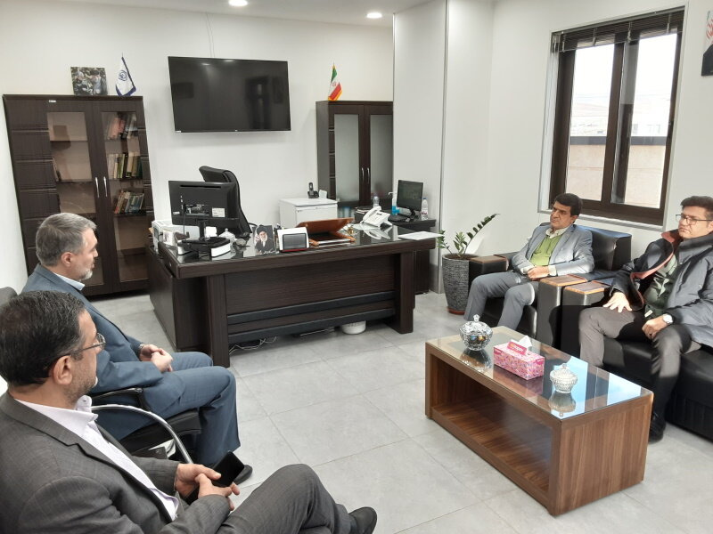 بازدید میدانی مدیرکل تامین‌اجتماعی قزوین از شعبه سه 