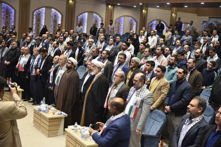 معرفی نفرات برتر مسابقات قرآن کریم سازمان تامین‌اجتماعی در آبادان