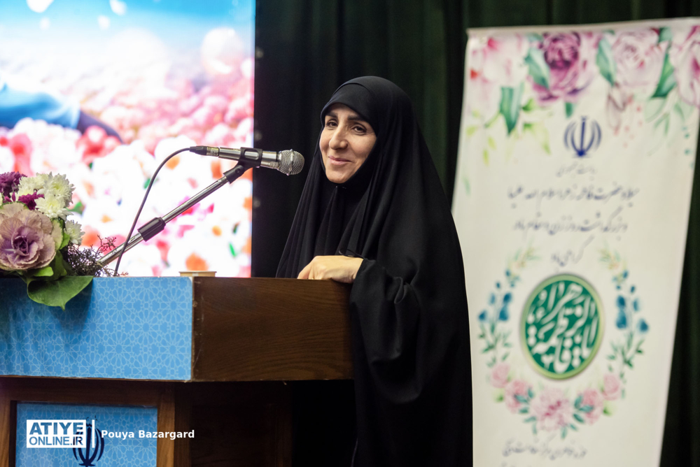 عبور از مسئله خانواده در تفکر غرب شکل گرفته است