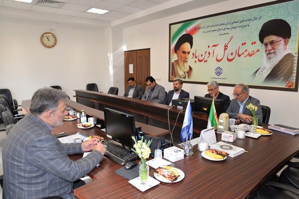 بازدید میدانی مدیرکل تشکیلات و توسعه مدیریت سازمان تامین‌اجتماعی از شعبه یک بیرجند