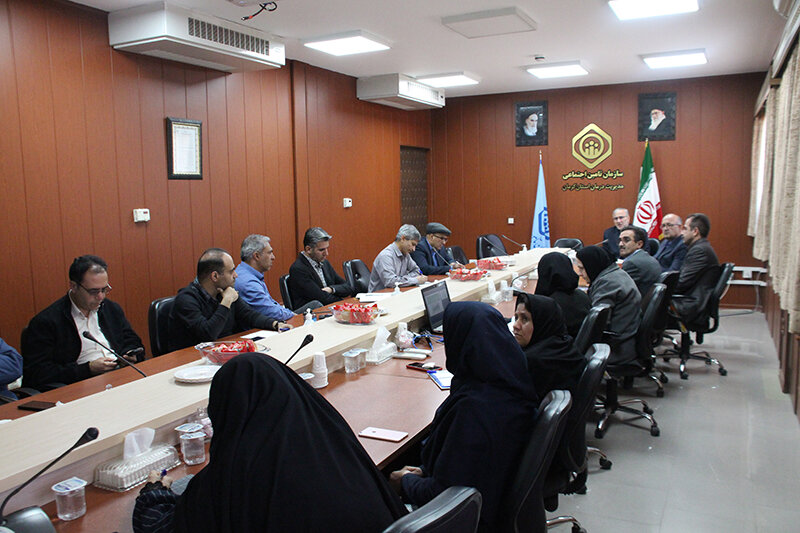 برگزاری جلسه کارشناسی ارزیابی عملکرد واحدهای مدیریت درمان تامین‌اجتماعی کرمان
