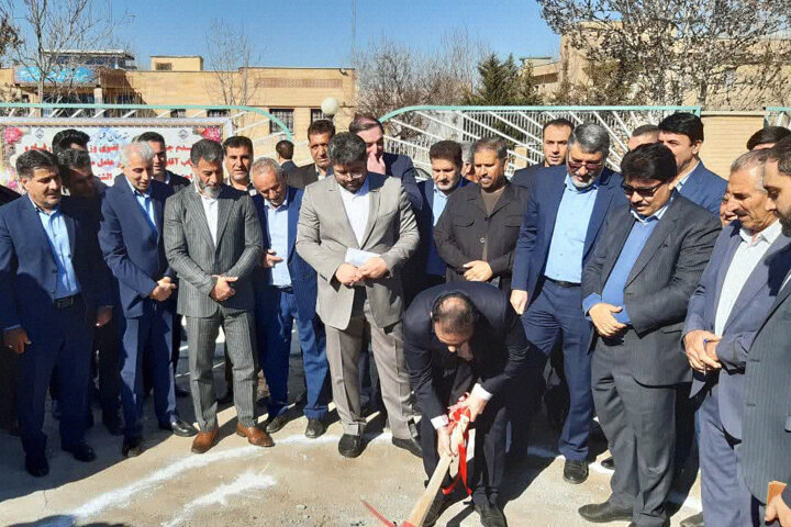 آغاز به کار درمانگاه تأمین‌اجتماعی شهرستان الشتر و کلنگ‌زنی درمانگاه ملکی این شهر
