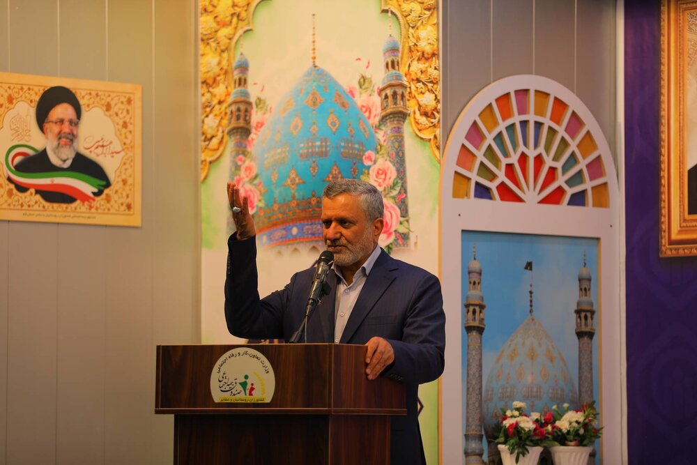 عضویت یک میلیون و ۸۰۰ هزار نفر در صندوق بیمه روستایی و عشایر