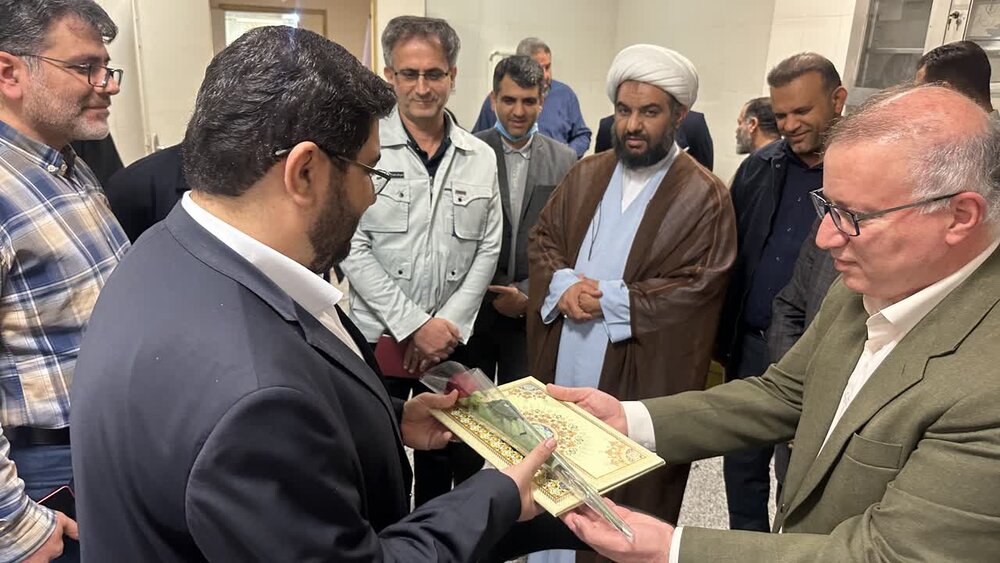 اهدای یک دستگاه سونوگرافی فول آپشن به بیمارستان تامین‌اجتماعی بندر ماهشهر