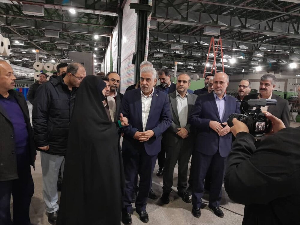 بازدید مدیرکل تامین‌اجتماعی گیلان از شرکت پوشش