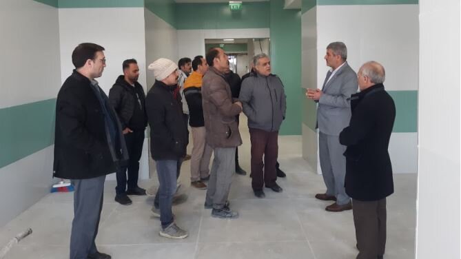 بازدید میدانی مدیر درمان تامین‌اجتماعی اردبیل از مراحل پایانی پروژه درمانگاه عمومی نمین